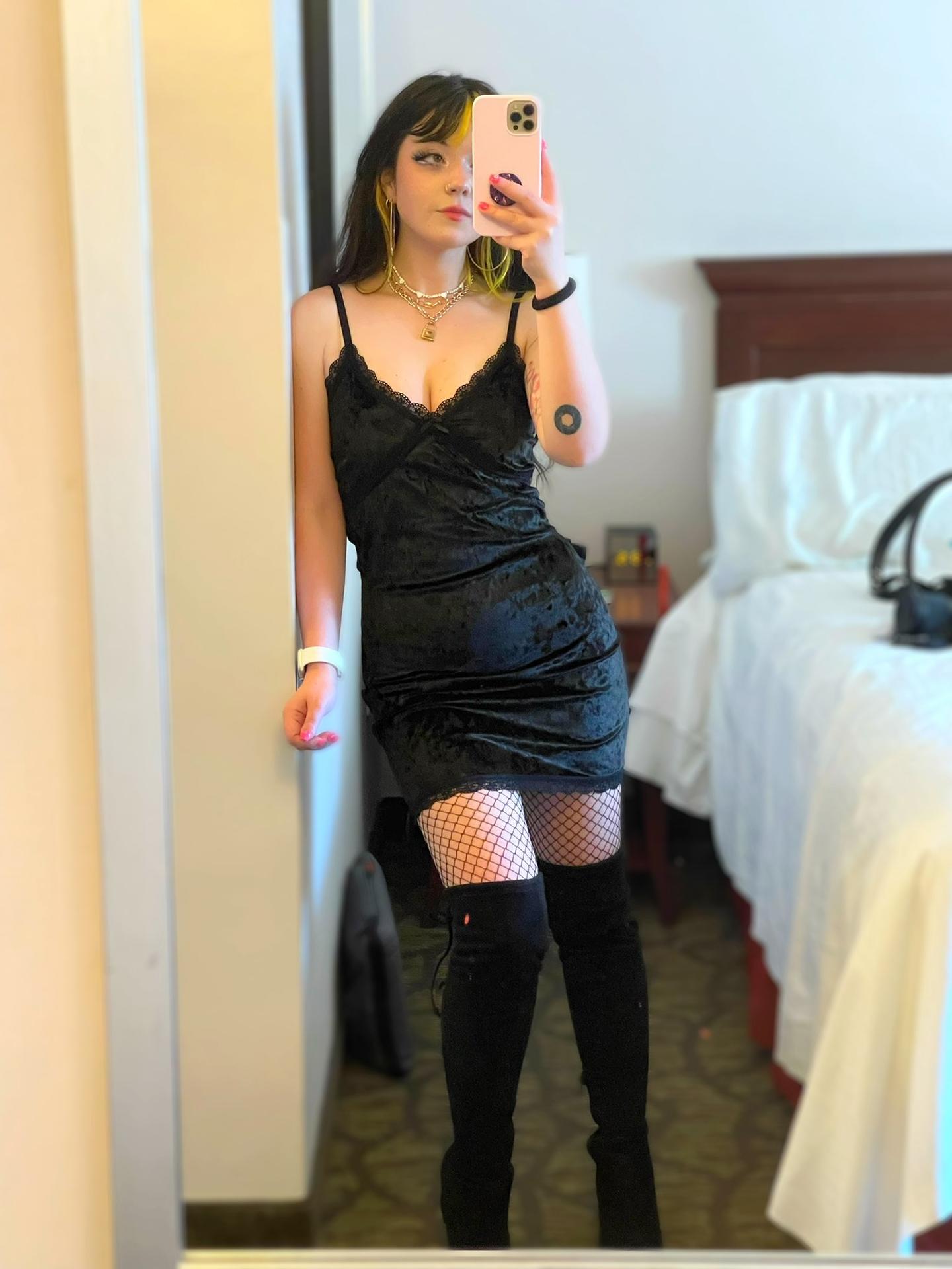 Bootz / larissatheone Nude OnlyFans Vazamentos 1