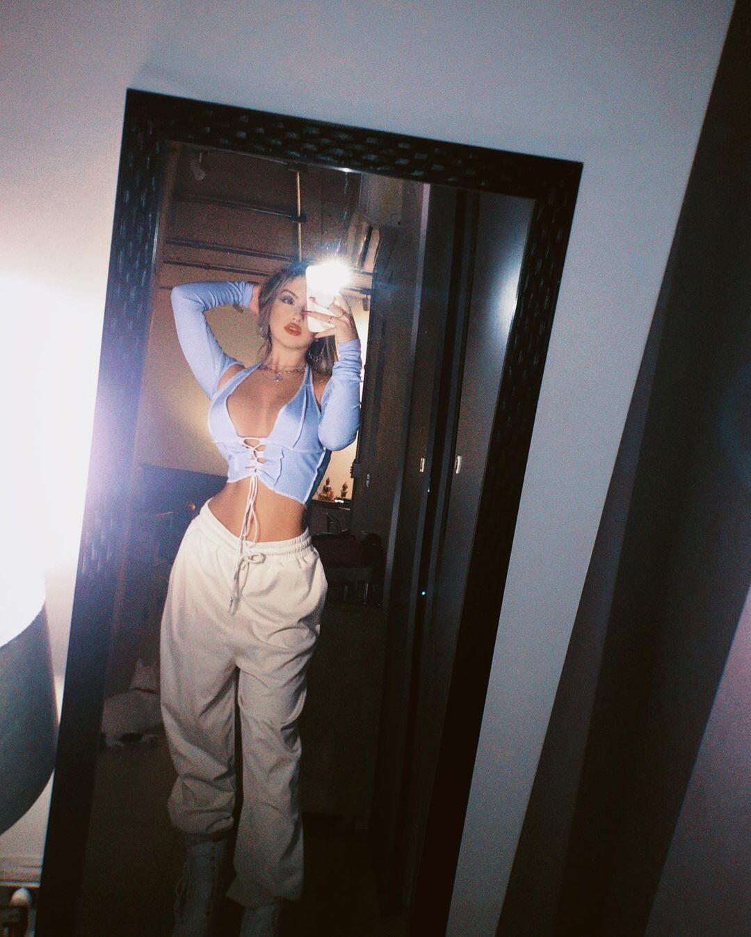 Carolina Fernandes / Carolinabf / u140359769 Nude Vazamentos do OnlyFans 1