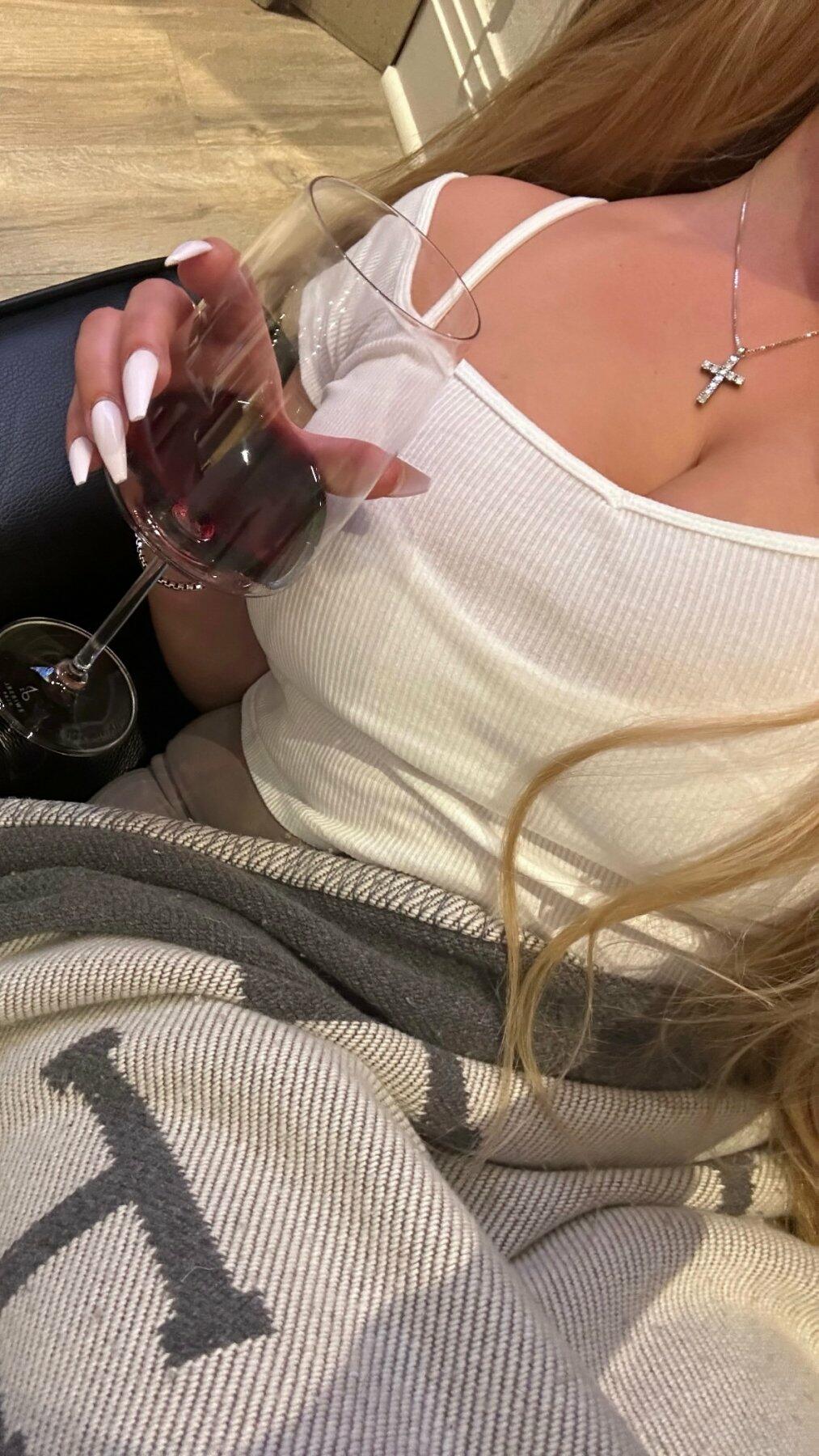 Elizabeth M / elizabethkm / elizabethnyk Nude OnlyFans Vazamentos 1