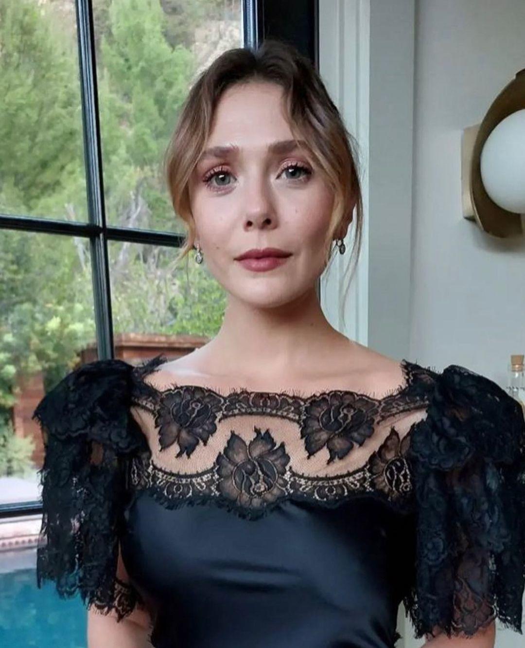Elizabeth Olsen / lizabeth_olsen Nude OnlyFans Vazamentos 1