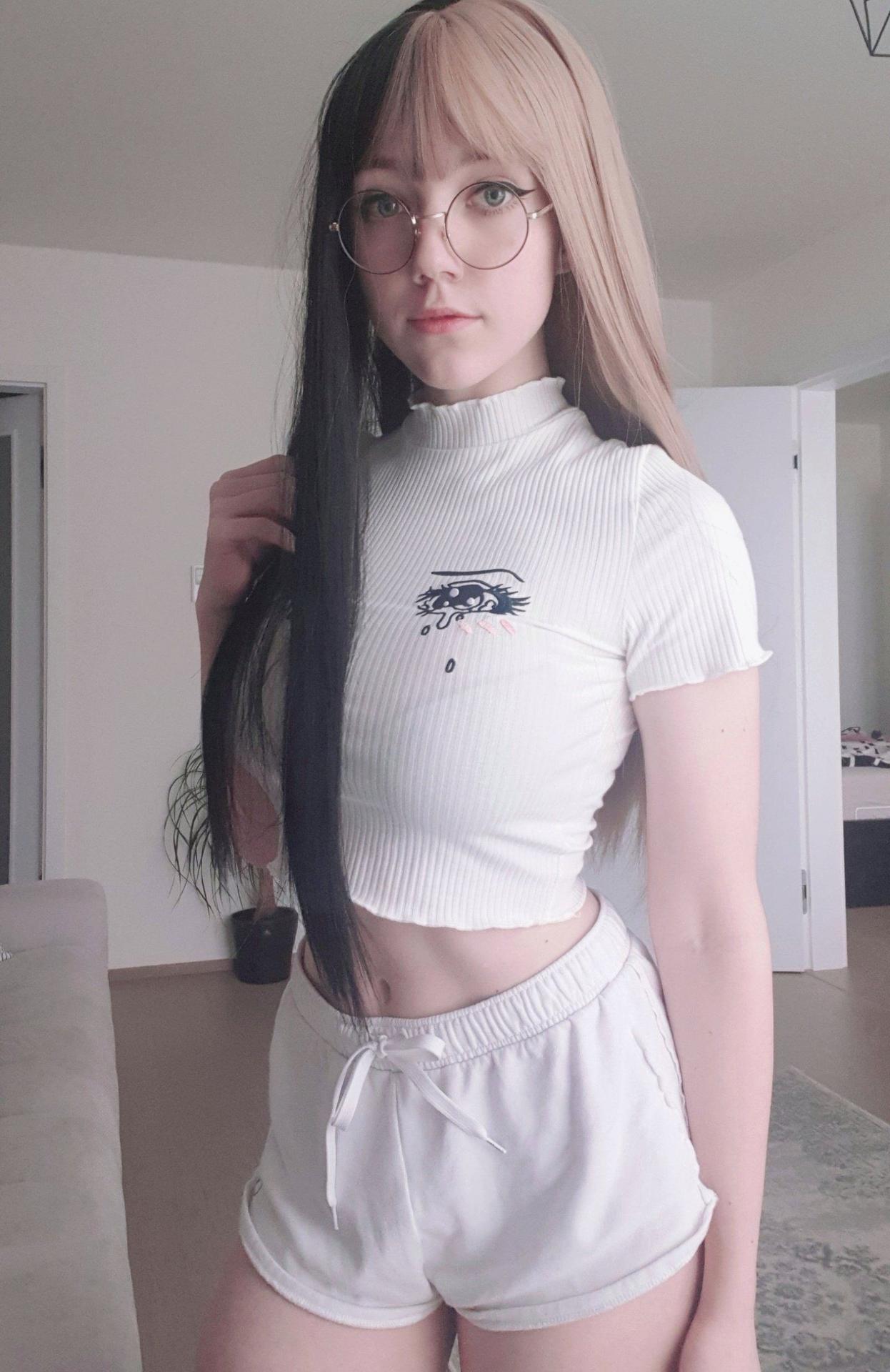 elles / ellesclub / elleslove Nude Patreon Vazamentos 1