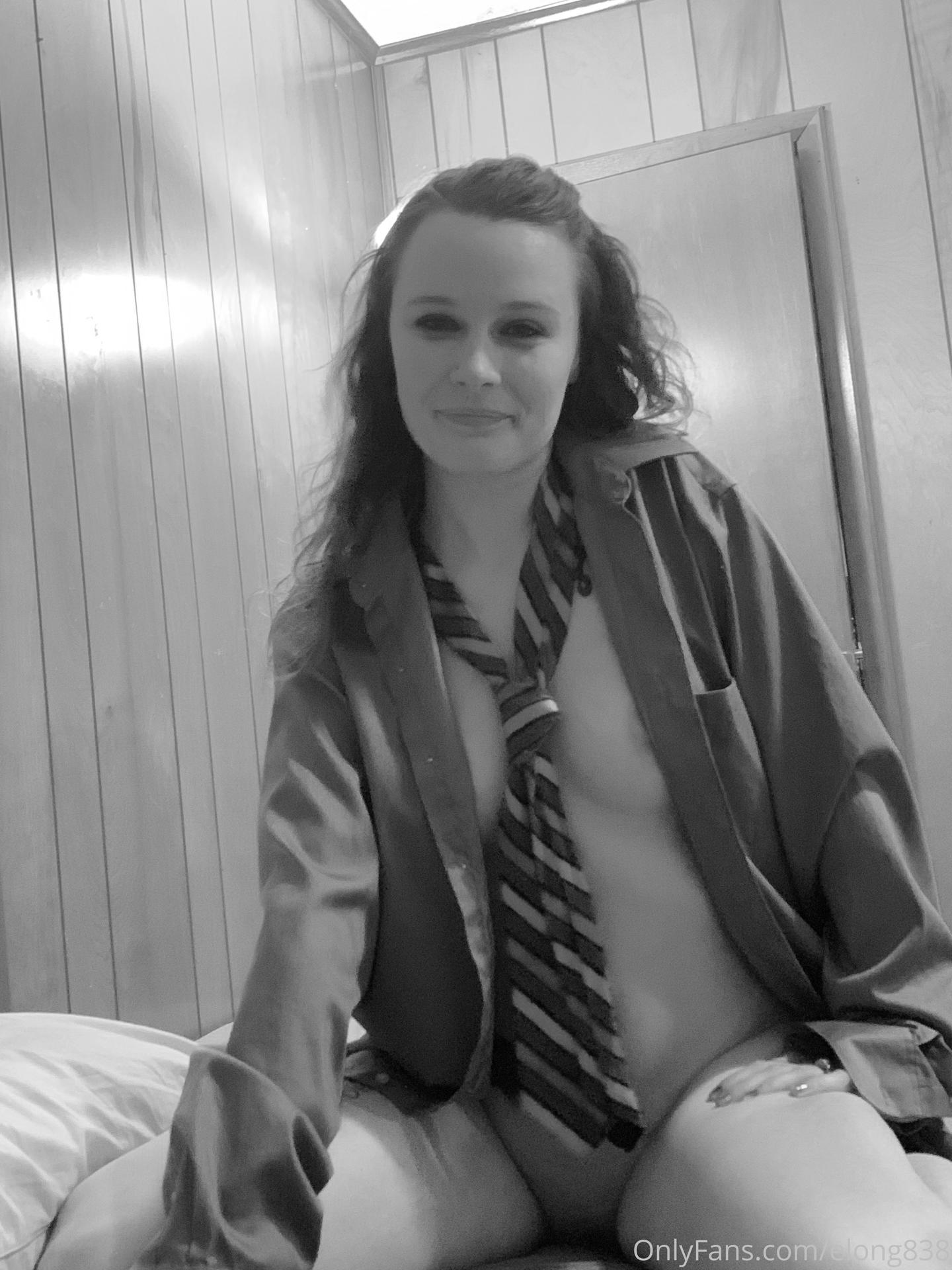 Emily Mae / elong838 Nude OnlyFans Vazamentos 1