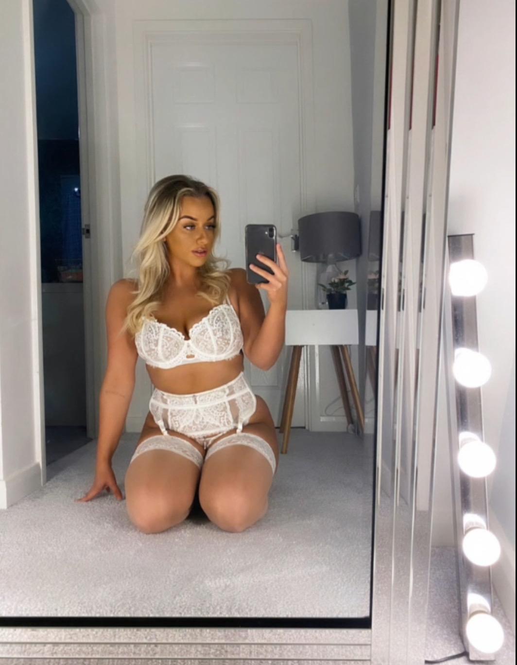 Fran Bell / franbellll Nude OnlyFans Vazamentos 1