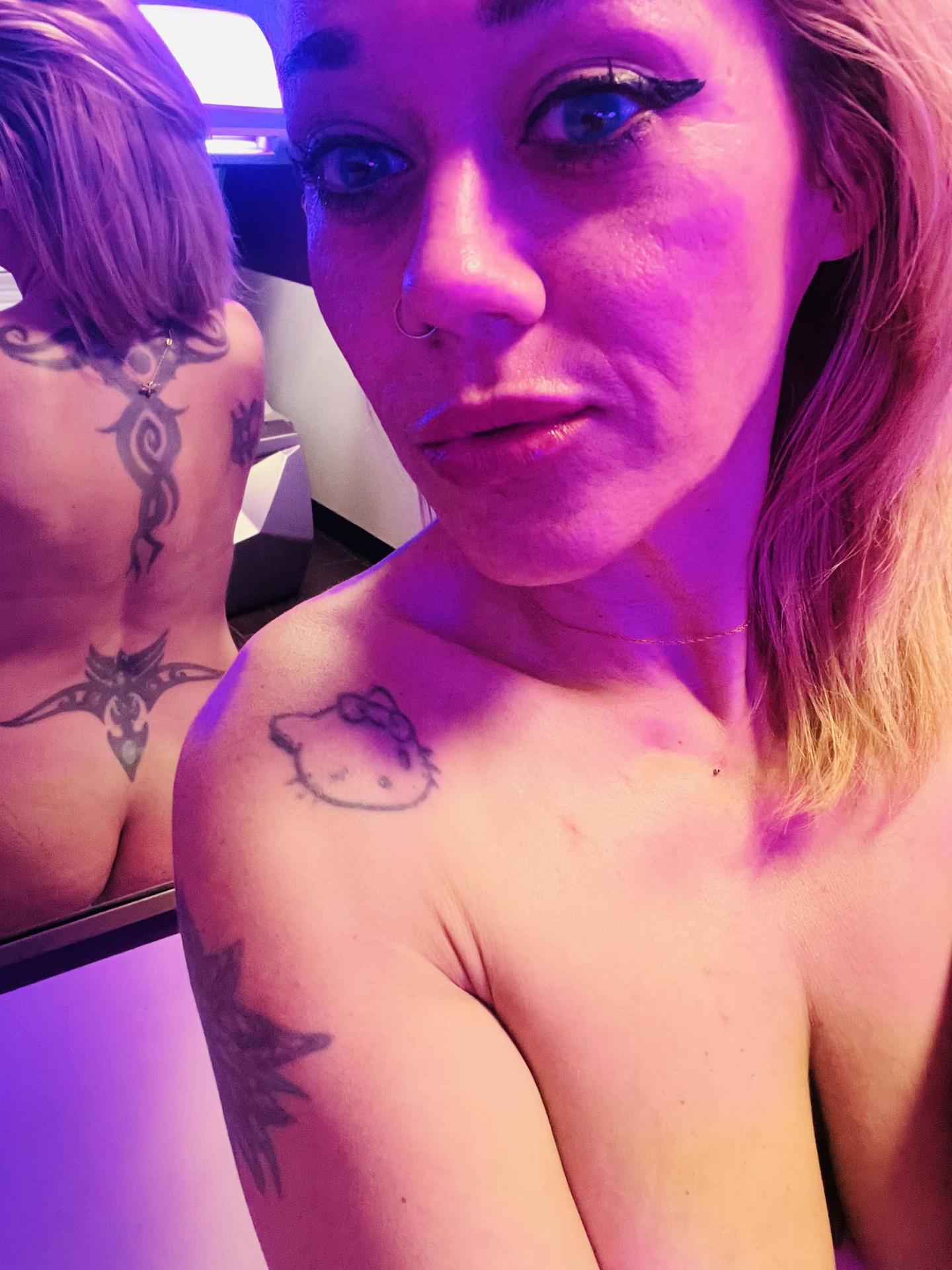 JustJenReacts / justjenof Nude OnlyFans Vazamentos 1