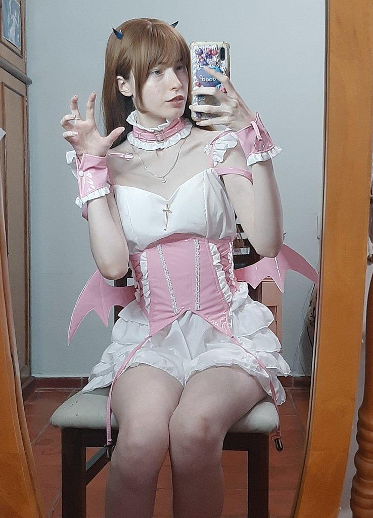 Kiki Glitter Cosplay / kikifitcosplay Nude OnlyFans Vazamentos 1