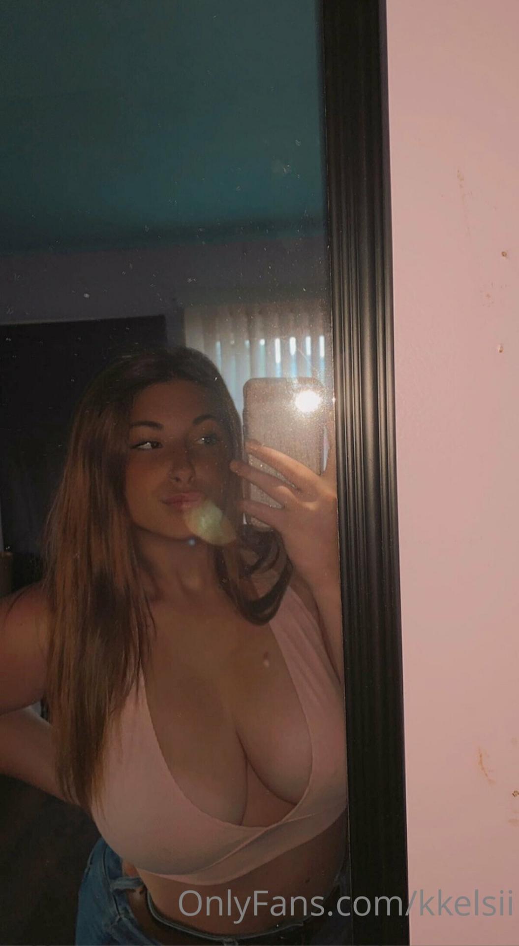 Vazamentos Nude de Kkelsii no OnlyFans 11