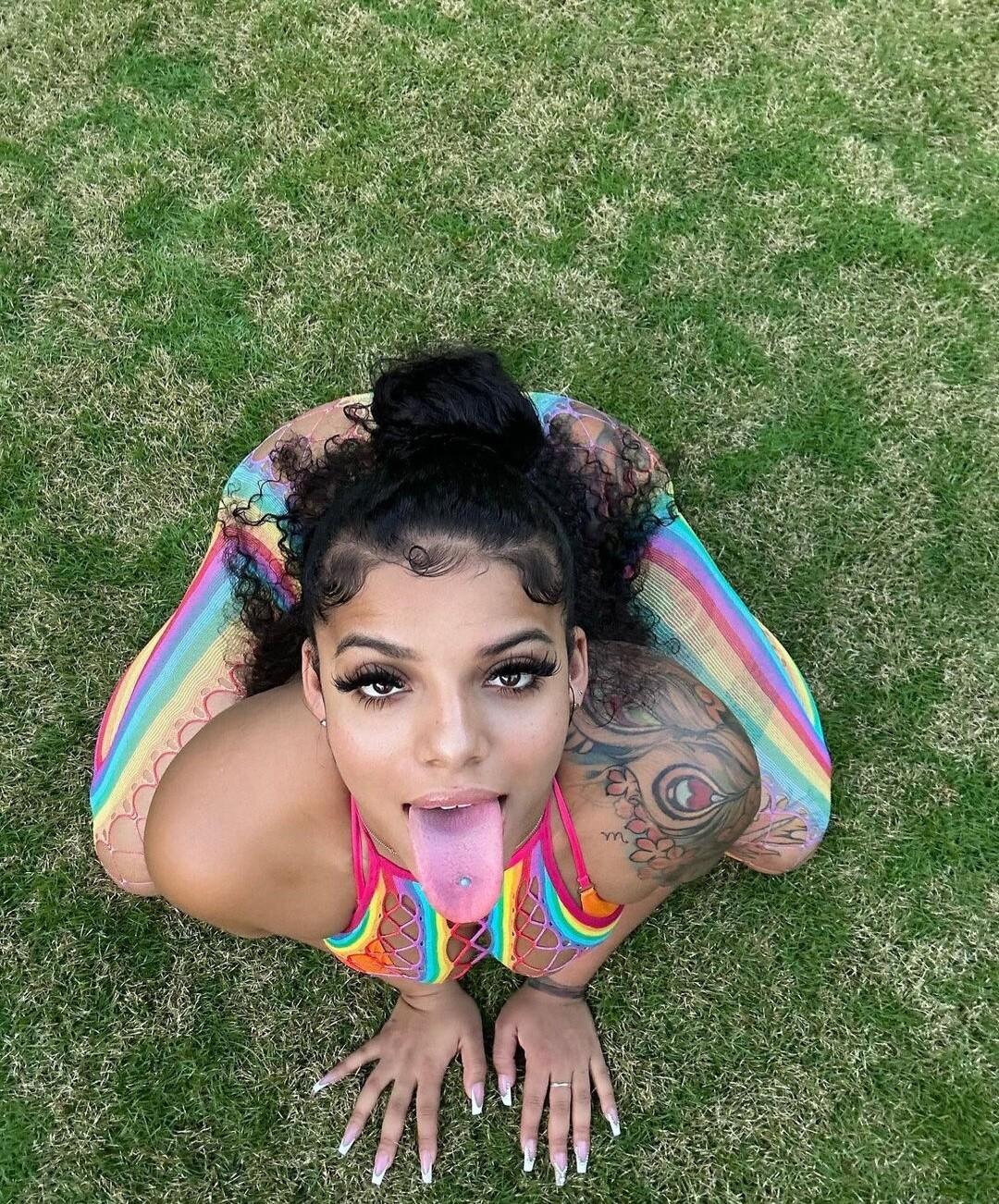 KKVSH Nude OnlyFans Vazamentos 5