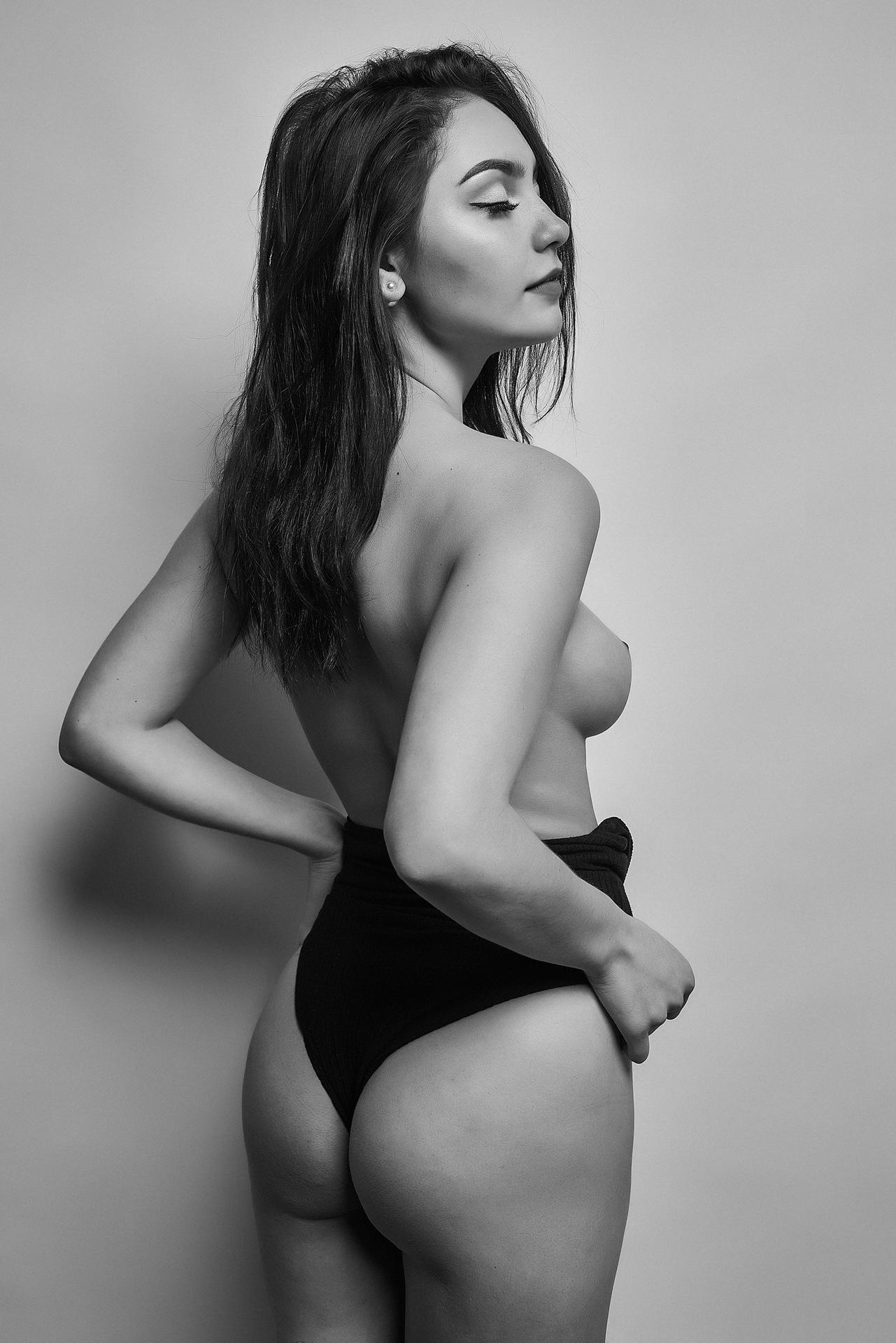 Kristina Azaronak / tiktokgirl_krystina / tina_azarenoook Nude OnlyFans Vazamentos 1