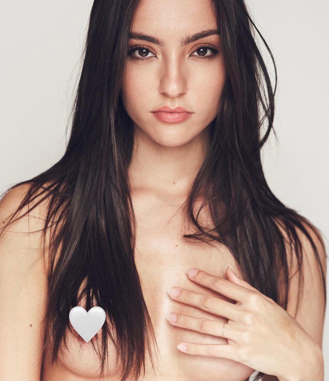 Mathilde Lasry / usuária Nude Patreon Vazamentos 1