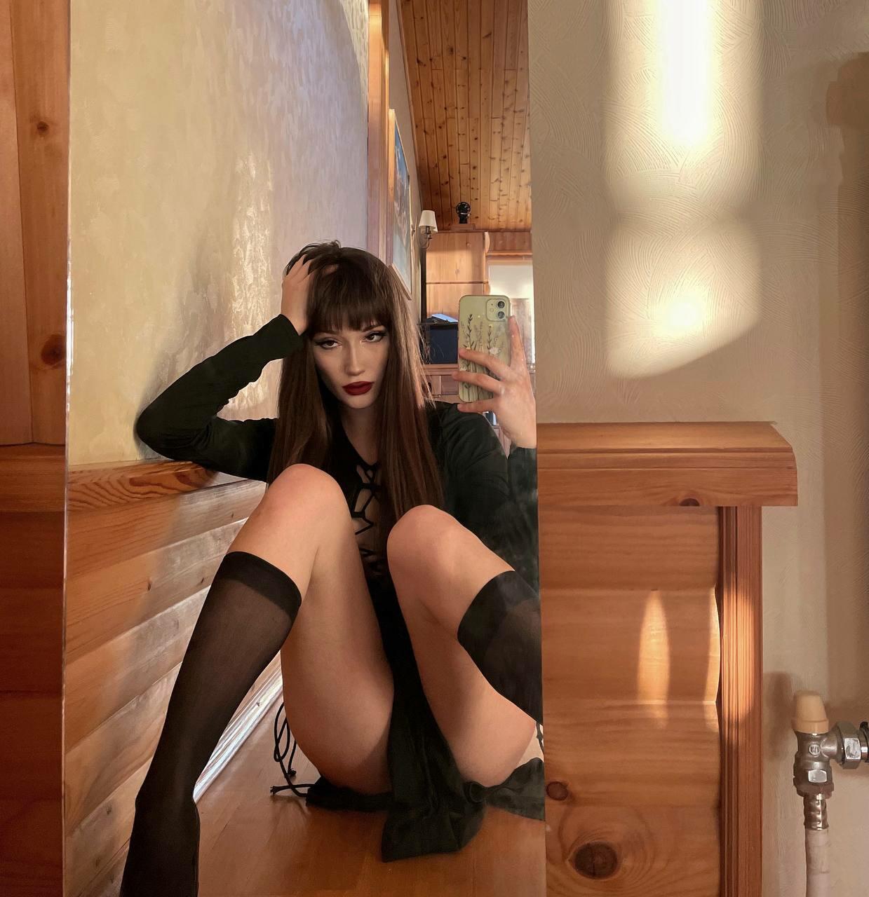 Miheeeeeva / evaelfie Nude OnlyFans Vazamentos 1