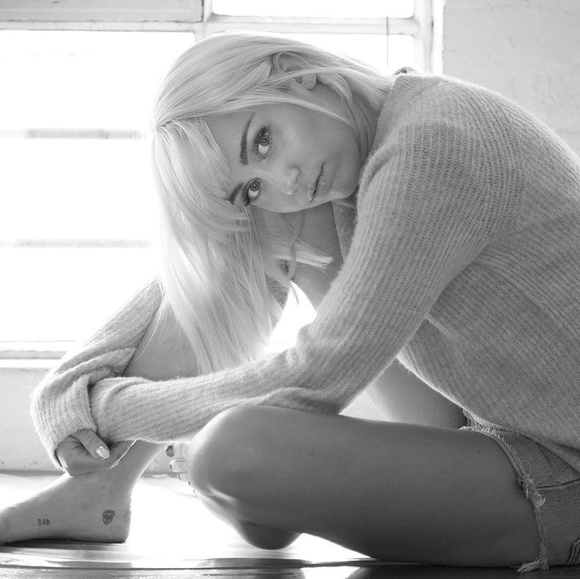 Miley Cyrus / mileycyrus Nude OnlyFans Vazamentos 1