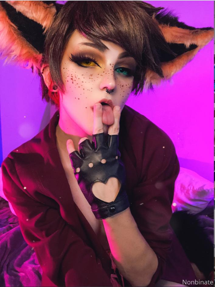 M Blackburn / Nonbinate Nude OnlyFans Vazamentos 1