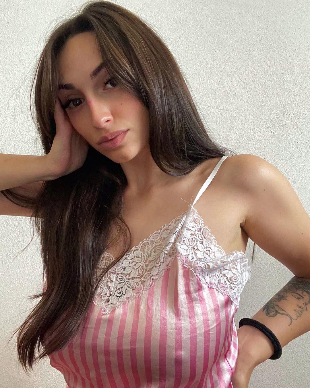 Sara Secciss / sarapiras Nude OnlyFans Vazamentos 1