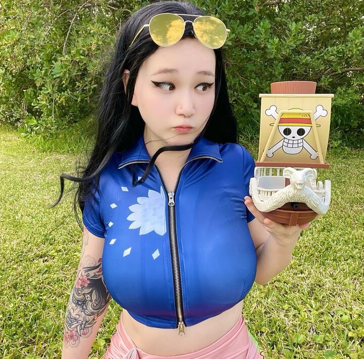 lilazntys / yuricosplayer / yurihimecosplay Vazamentos Nude OnlyFans 1