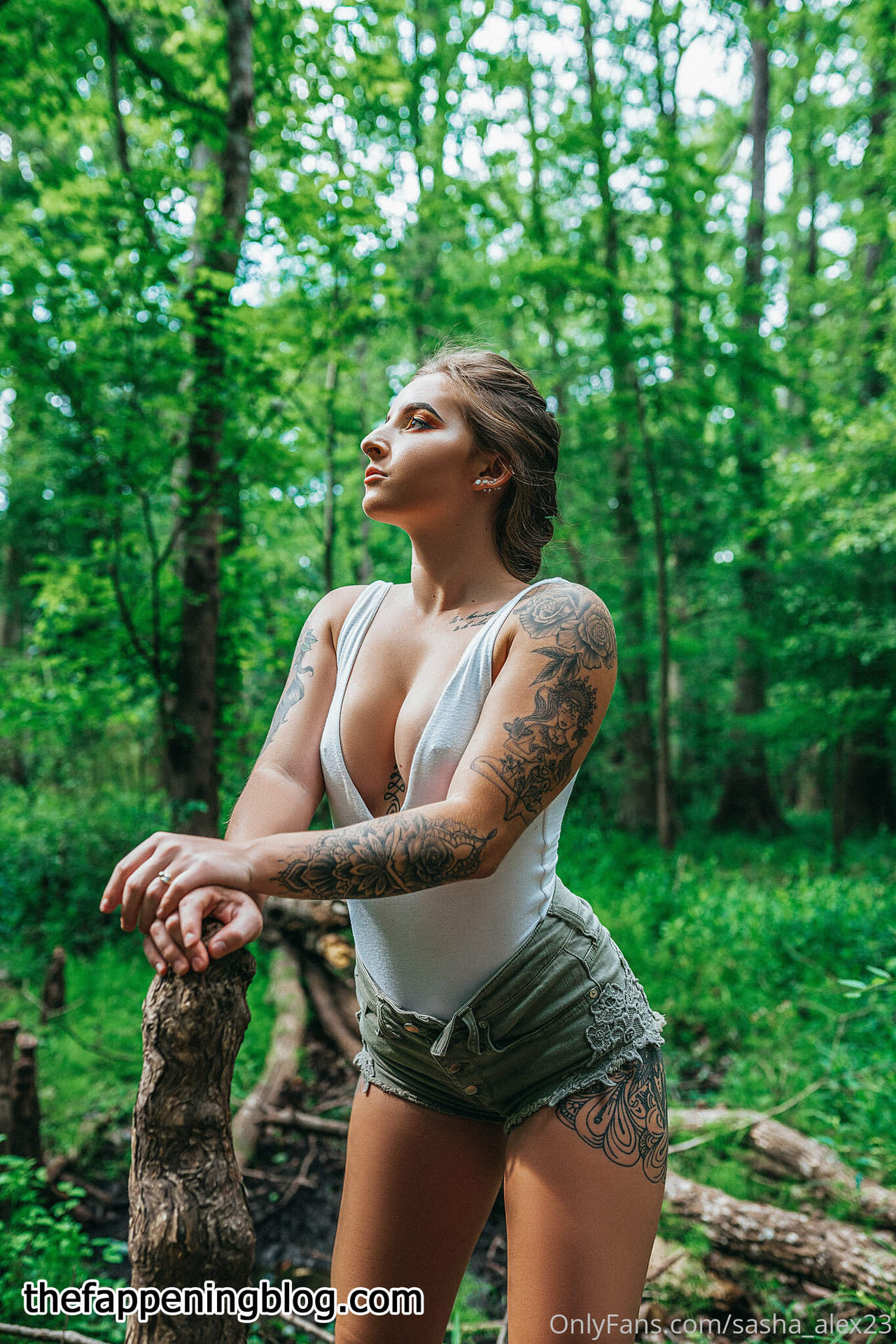 apex suicide Leaked Photo 23