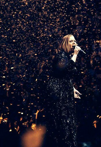 Adele / Adele Laurie Blue Adkins Vazamentos Nuas Foto 79