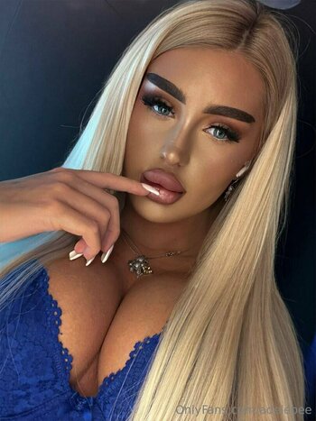 adelebee / adele.bee Vazamentos Nuas OnlyFans Foto 15