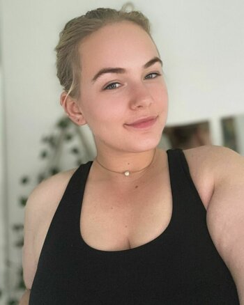 Gee Ruby / babyygeeexx / its_your_gal_rubyyyy Vazamentos Nuas OnlyFans Foto 2