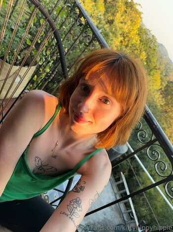 kittynippyhippie / littlenippyhippie Vazamentos Nuas OnlyFans Foto 49