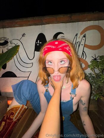 kittynippyhippie / littlenippyhippie Vazamentos Nuas OnlyFans Foto 58