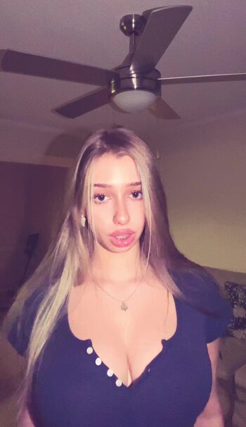 sofyaplotnikova / https: / xsofya_x Vazamentos Nuas Foto 27