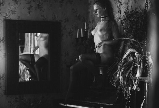 thinloth / slohour Vazamentos Nuas OnlyFans Foto 12