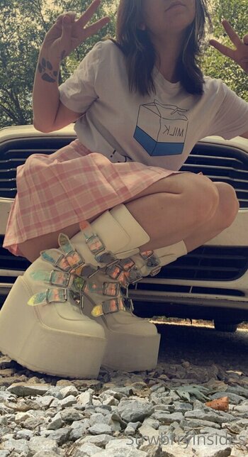 viinusflytrap Vazamentos Nuas Foto 8