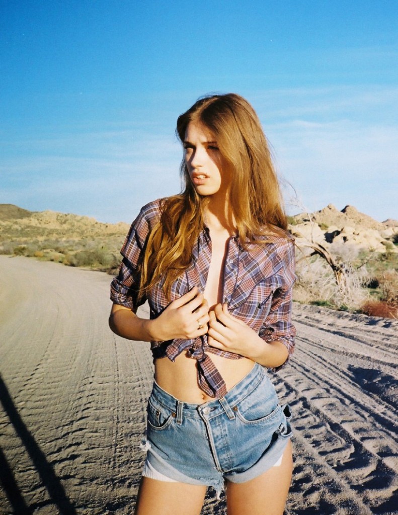 Yulia Rose Topless 08