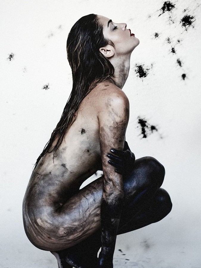 Jehane-Paris-Topless-In-Mud-By-Kesler-Tran-02-675x900
