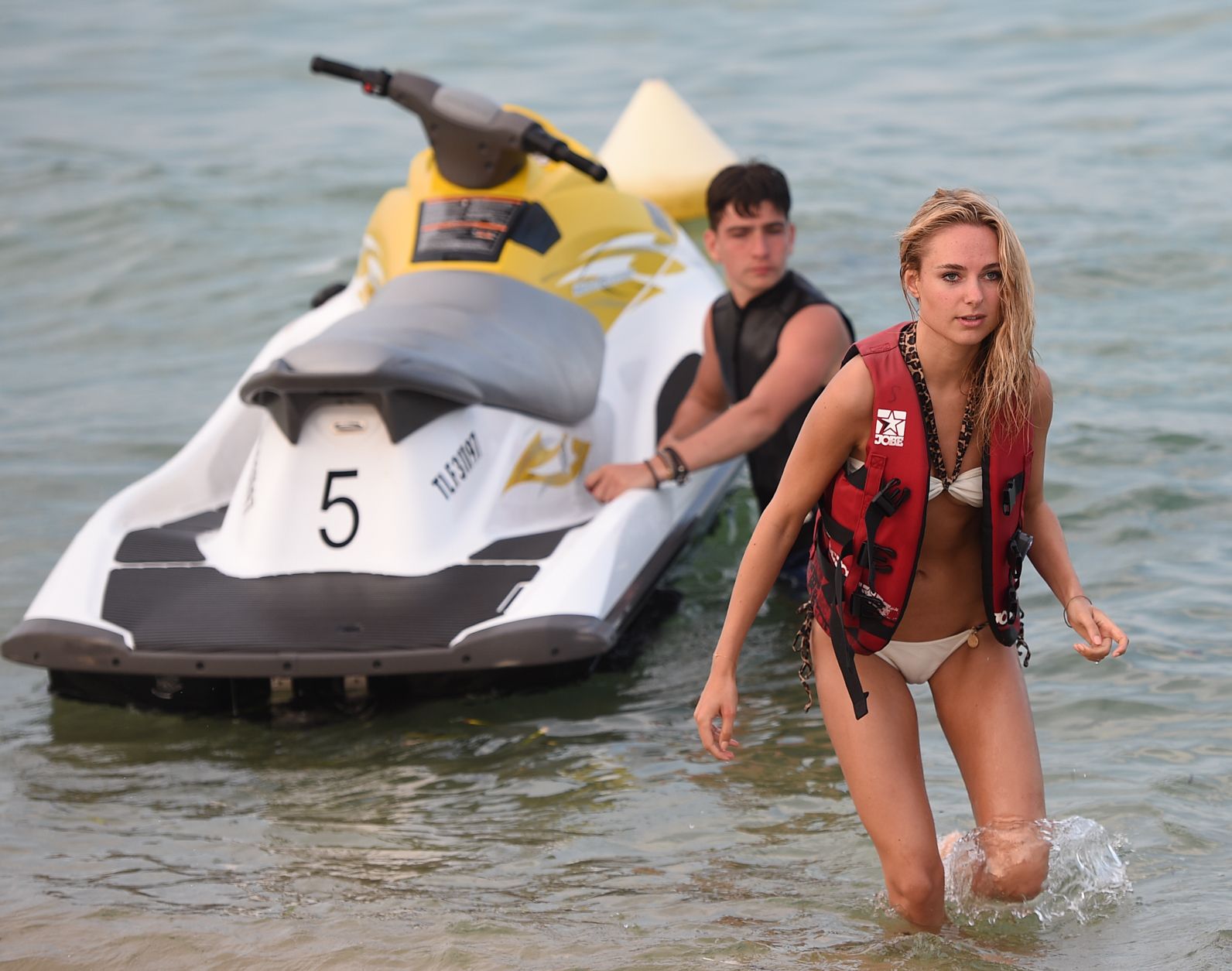 Kimberley-Garner-Bikini-26