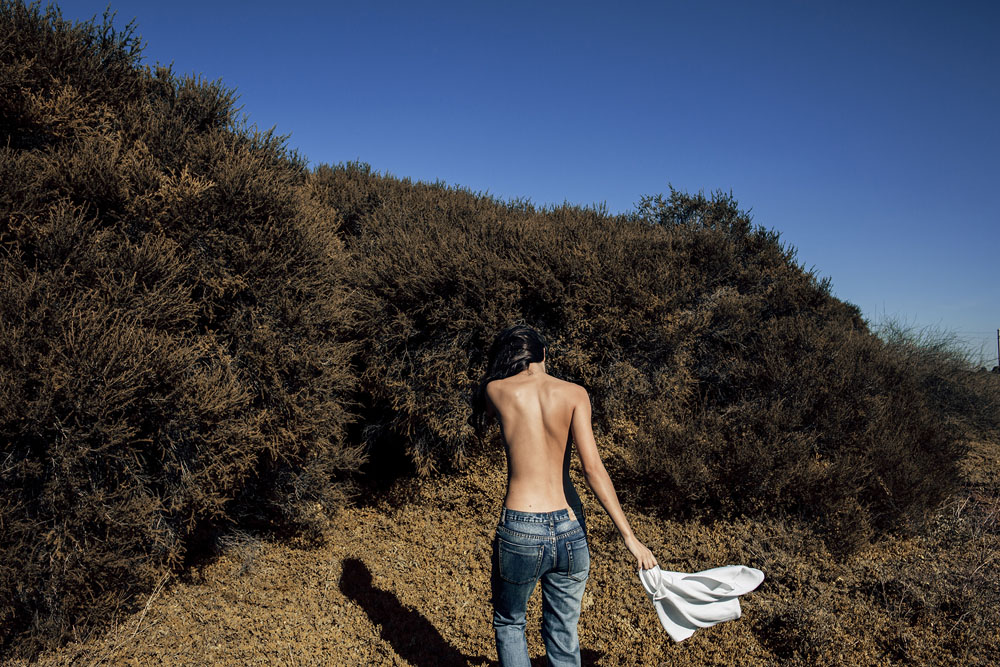 Kirstie-Beck-Topless-15