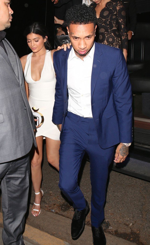 Kylie-Jenner-Cleavage-7