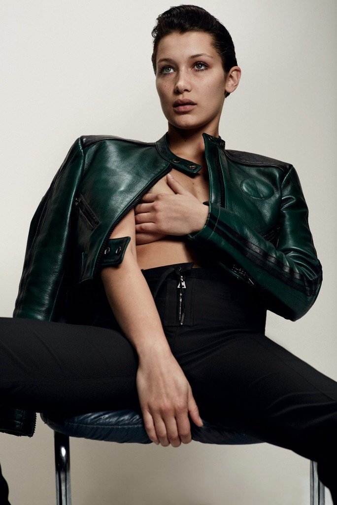 Bella-Hadid-Underboob