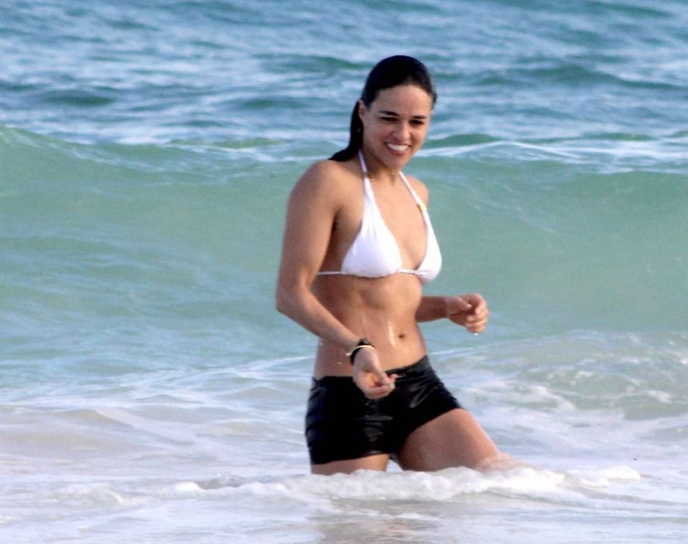 Michelle-Rodriguez-Sexy-9
