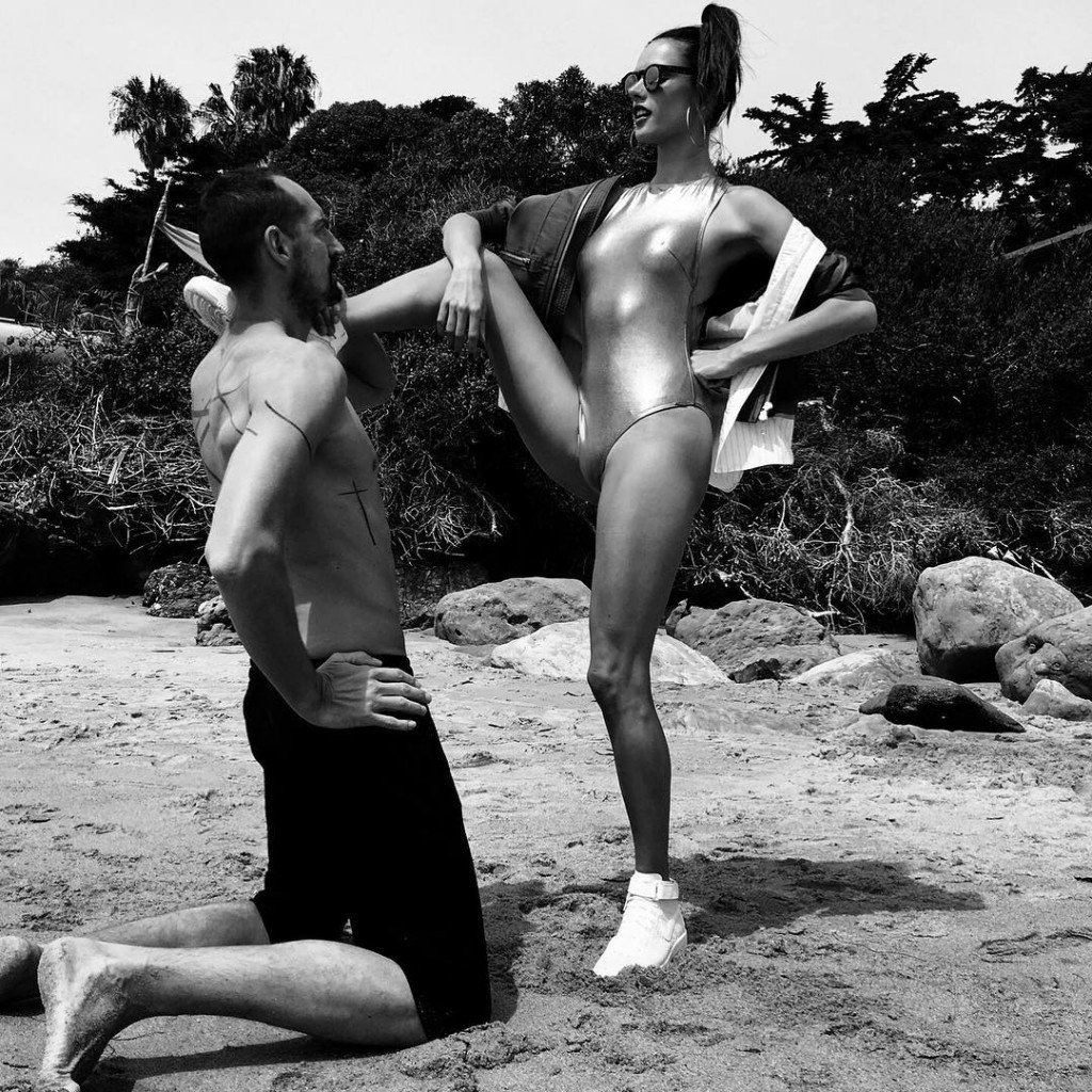 Alessandra Ambrosio Sexy 1