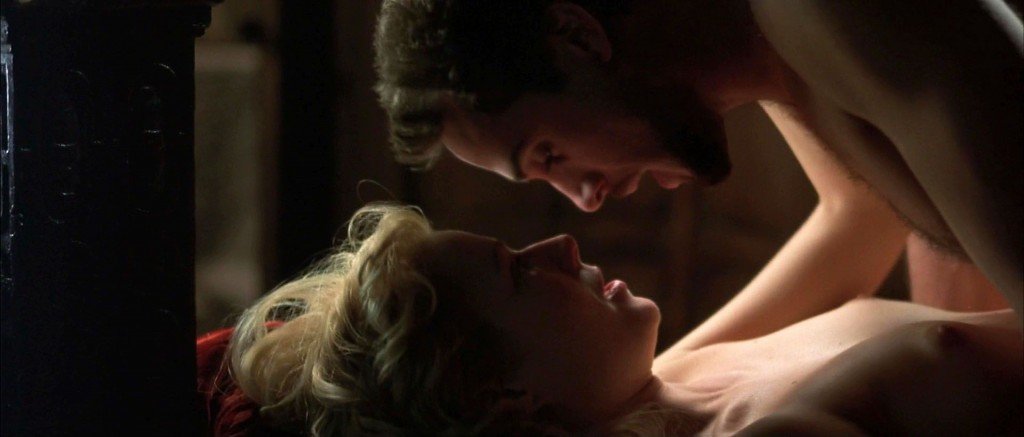 Gwyneth Paltrow Nude 8