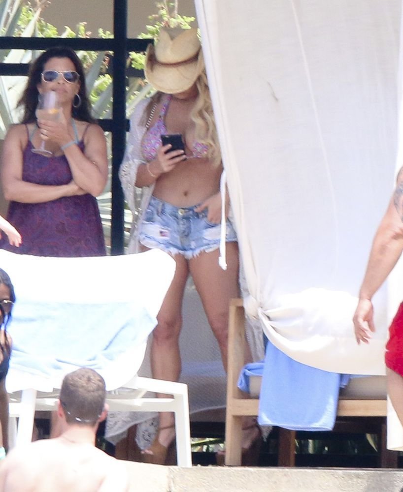 Jessica Simpson Sexy 48