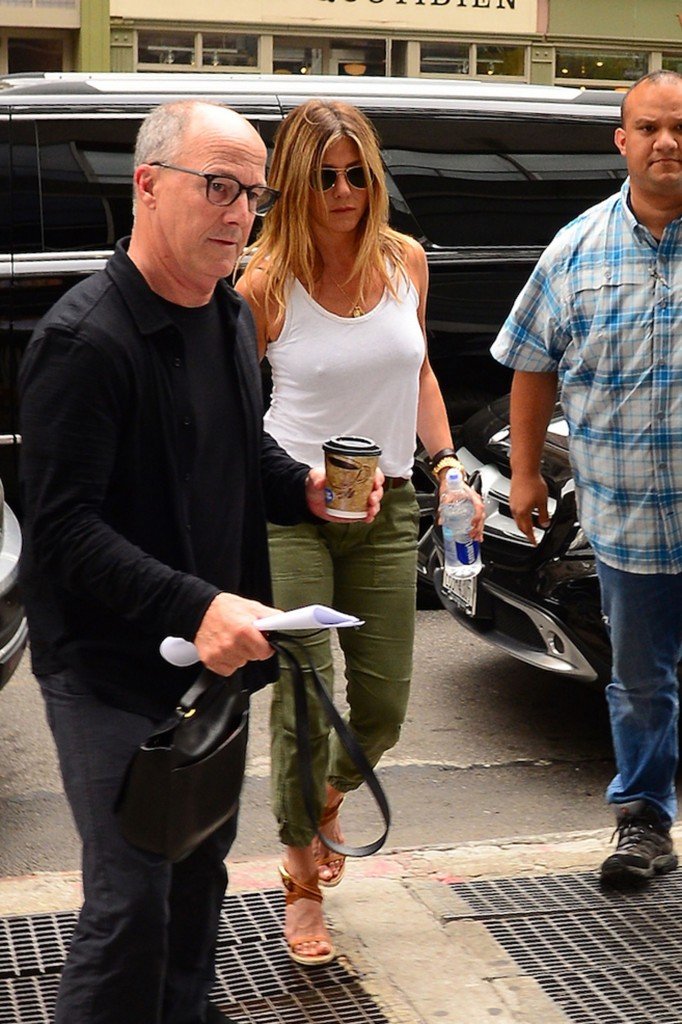 Jennifer Aniston Pokies 22