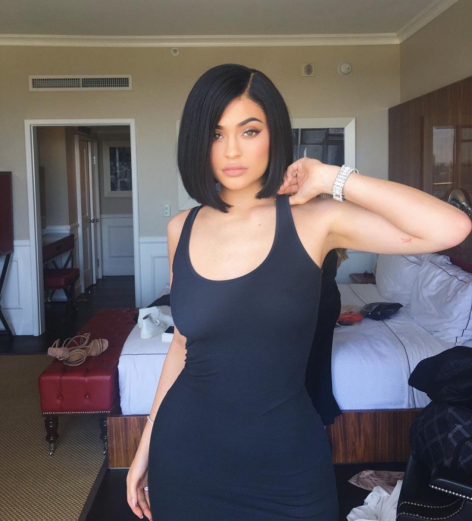 Kylie Jenner Sexy 3