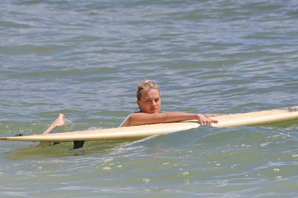 Margot Robbie Sexy 60