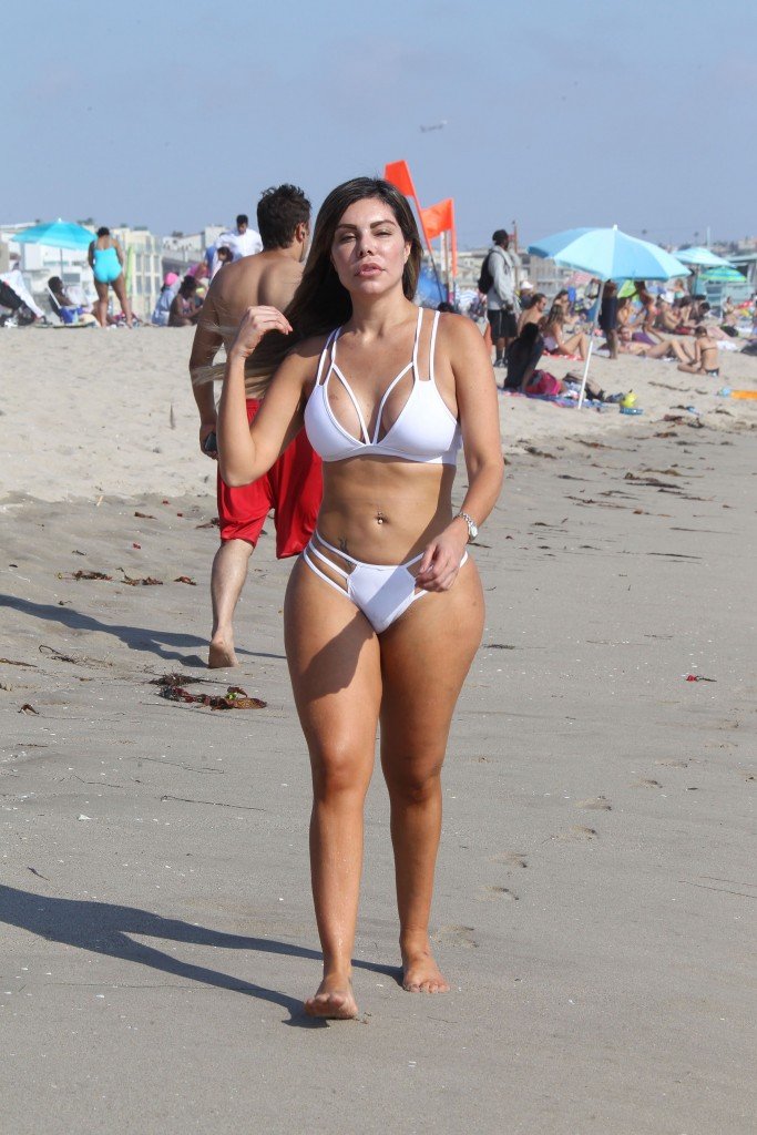 Liziane Gutierrez Sexy17