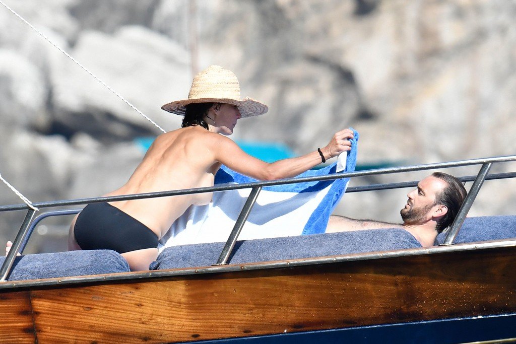 Sophie Marceau Sexy Topless 5