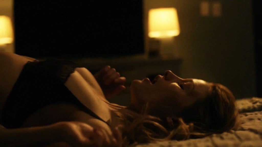 Ashley Hinshaw Sexy 3