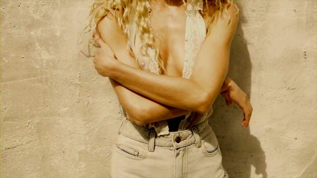 Candice Swanepoel Nude & Sexy thefappening.so 22