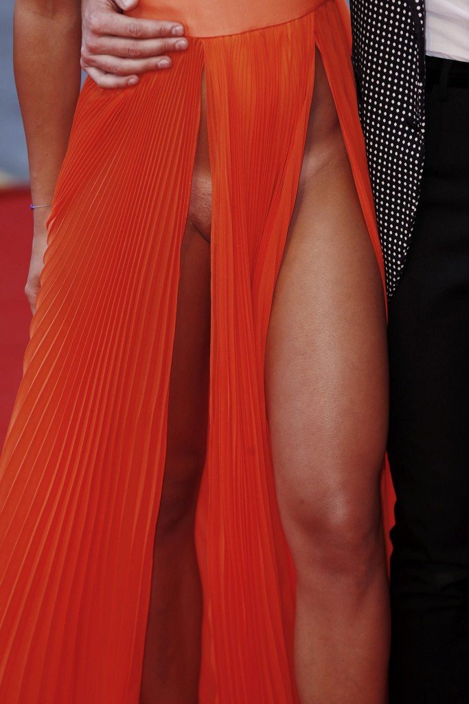 Giulia Salemi Upskirt 7