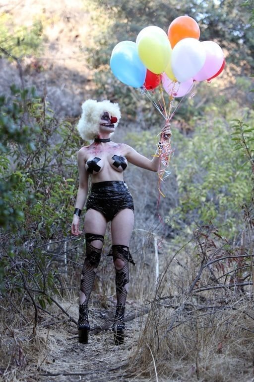 Courtney Stodden Topless 11