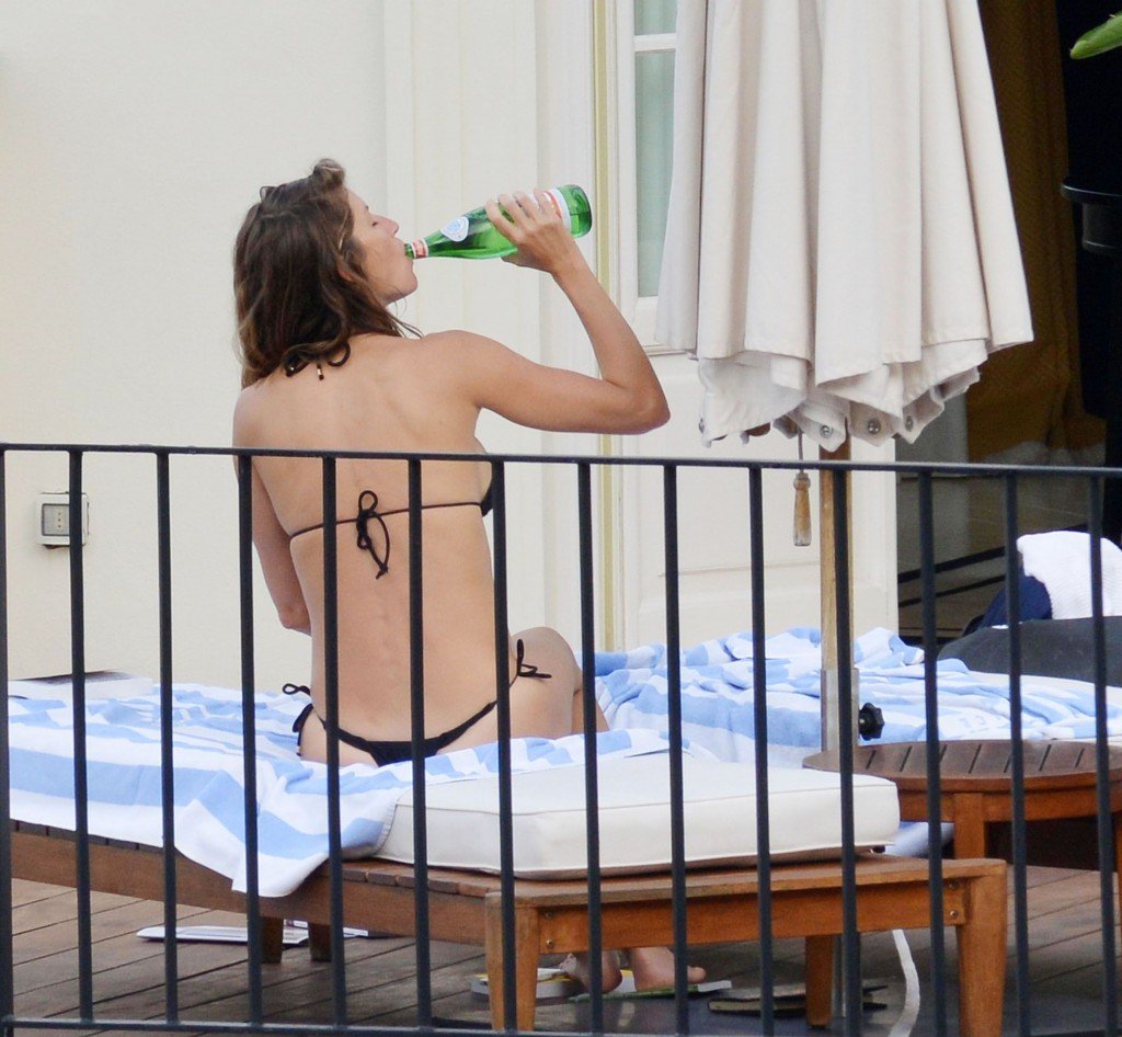 Gisele Bundchen Sexy 15