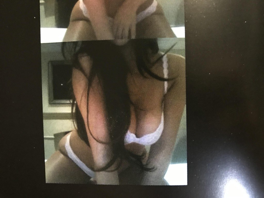 Kim Kardashian Selfies 83 thefappening.so