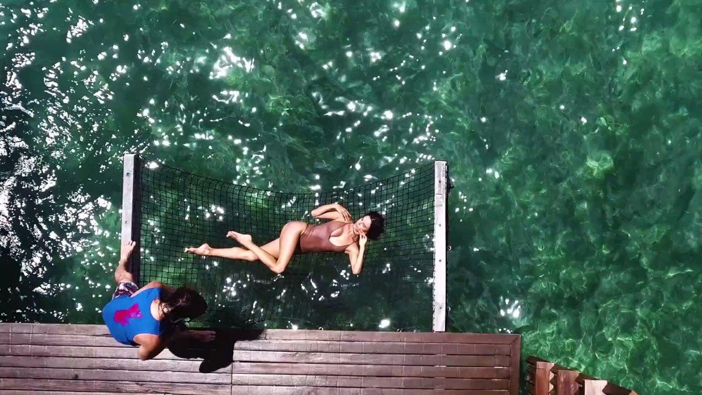 Alessandra Ambrosio Nude & Sexy 2 16 thefappening.so