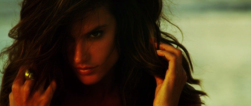 Alessandra Ambrosio Nude & Sexy 47 thefappening.so